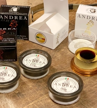 Sono arrivate da Scaramuzza le nuovissime colofonie Andrea