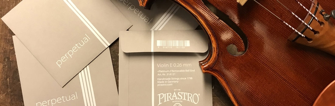 Il set Pirastro Perpetual per violino da Scaramuzza Strumenti Musicali