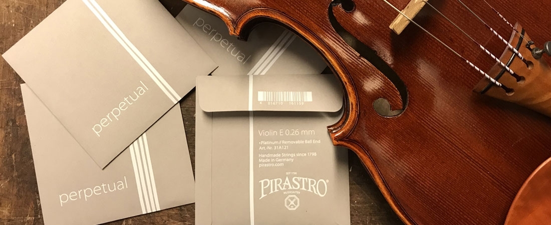 Il set Pirastro Perpetual per violino da Scaramuzza Strumenti Musicali