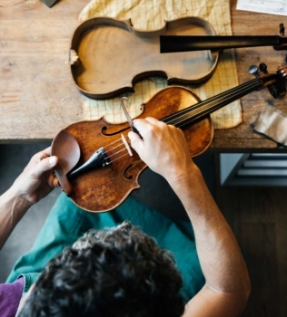 Domenica 27 settembre, in occasione di Mondomusica, siamo aperti